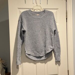 Elegant Heather Gray Crew Neck Sweater
